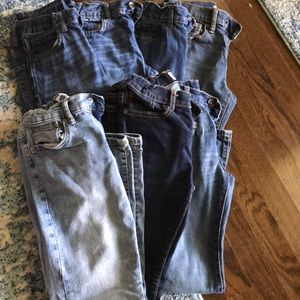 7 pairs of Boys 8slim blue jeans
